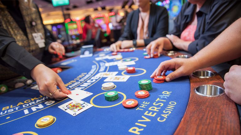 The Thrill of Live Slot Games: A Fusion of Tradition and Innovation